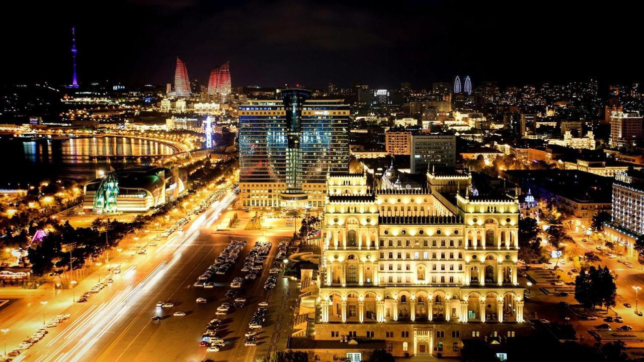 Midcity Hotel Bakoe Buitenkant foto